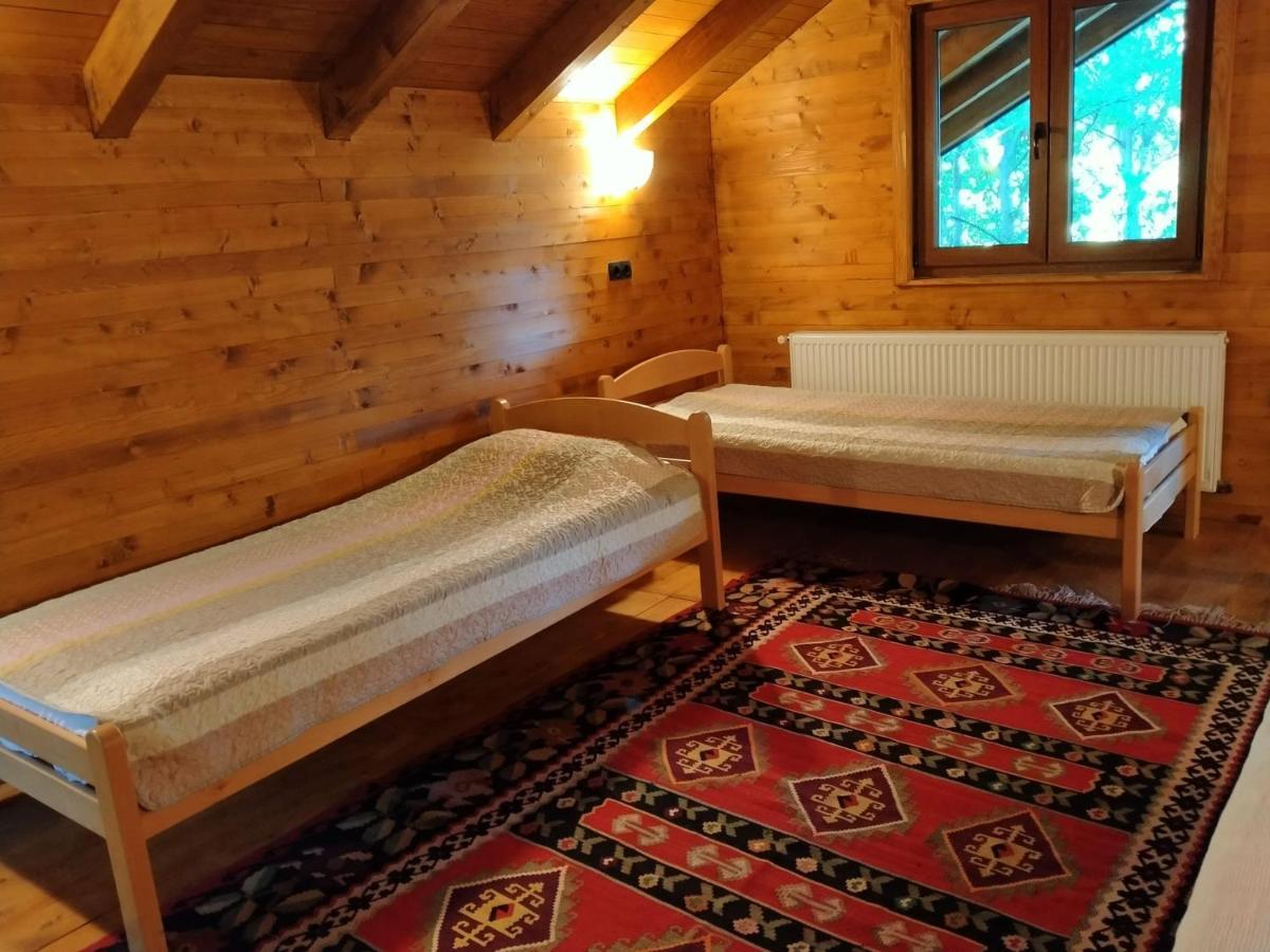 Kuca U Sumi - Forest House Near National Park Una - Air Spa Lohovo بيهاتش الغرفة الصورة